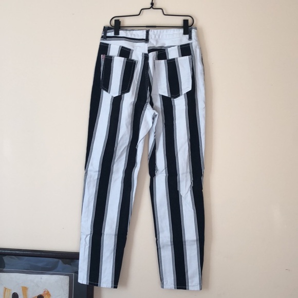 BDG | US 28 Striped Mom Jeans - Picture 2 of 4
